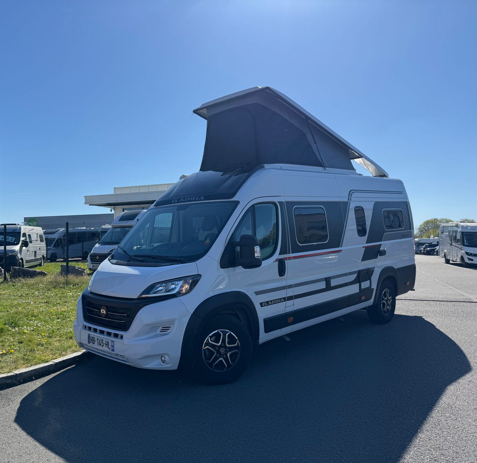 Adria Twin  640 SGX SPORT  - Image 3