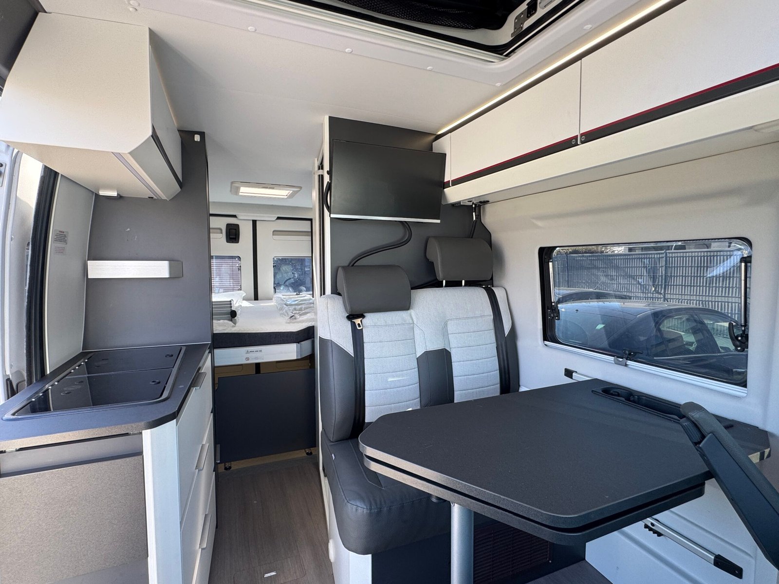 Adria Twin  640 SGX SPORT  - Image 4