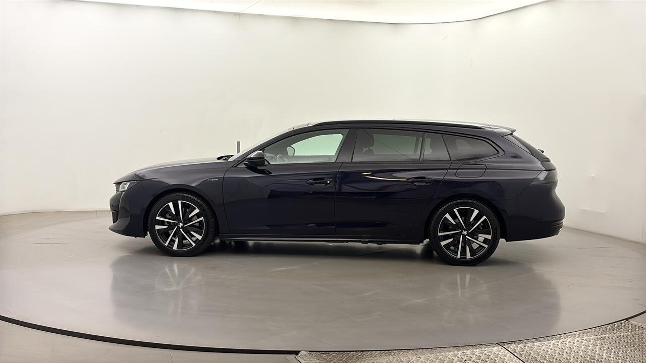 Peugeot 508 SW Hybrid 225 e-EAT8 GT Pack - Image 4