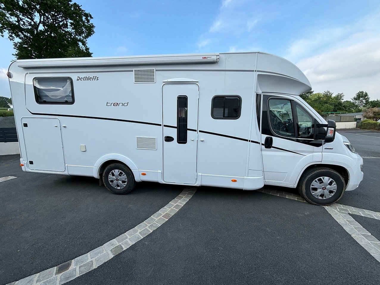 DETHLEFFS Trend T 7057 EBL Fiat Ducato - Image 2