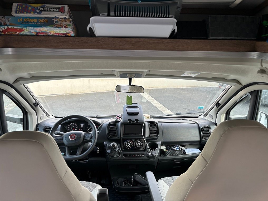 DETHLEFFS Trend T 7057 EBL Fiat Ducato - Image 4
