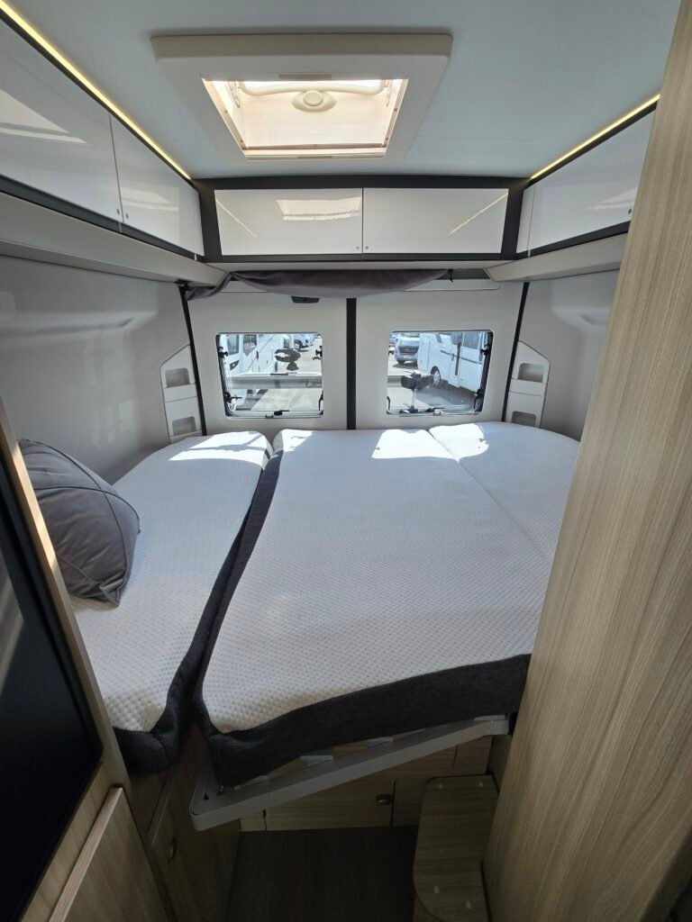 Adria Twin 600 SPB Plus - Image 11