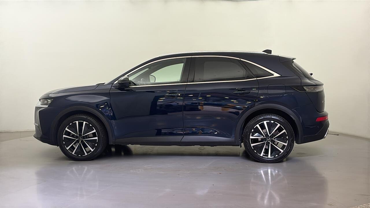 DS Automobile  DS7 OPERA E-TENSE 225 - Image 17