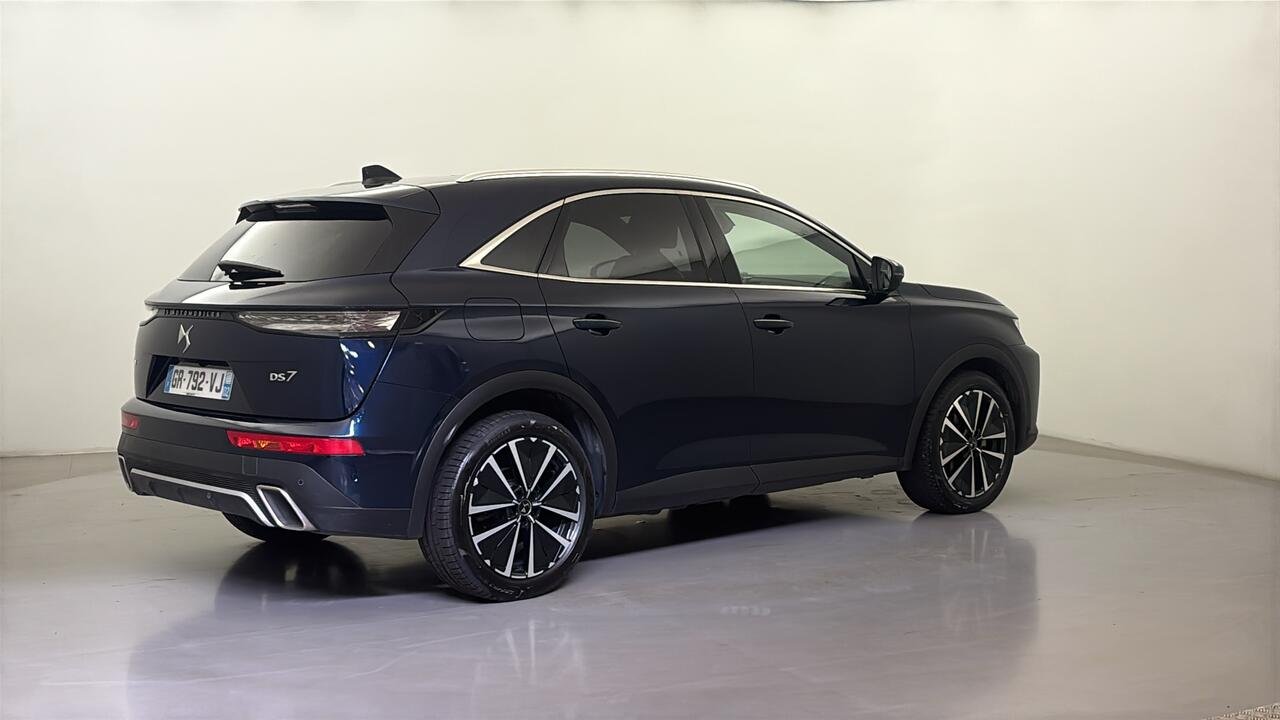 DS Automobile  DS7 OPERA E-TENSE 225 - Image 18