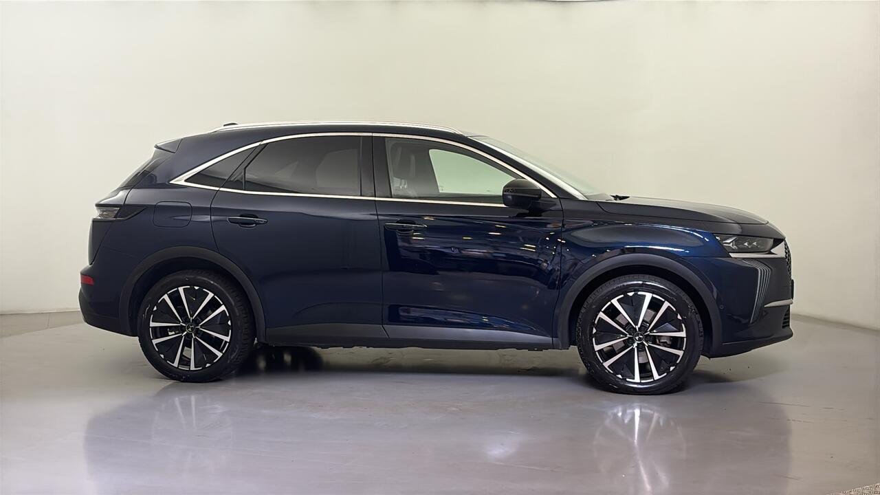 DS Automobile  DS7 OPERA E-TENSE 225 - Image 21