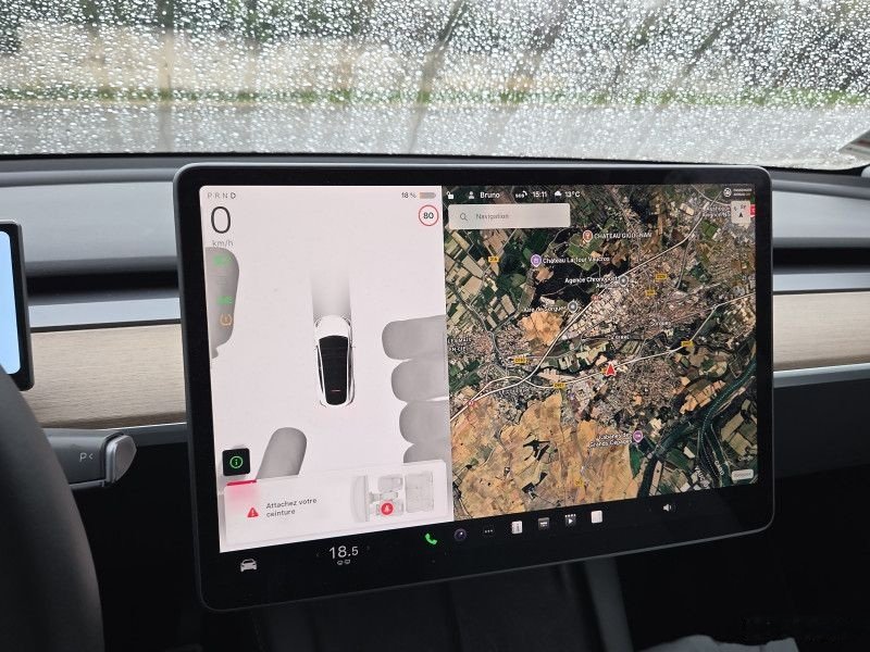 Tesla Model Y Standard RWD - Image 10