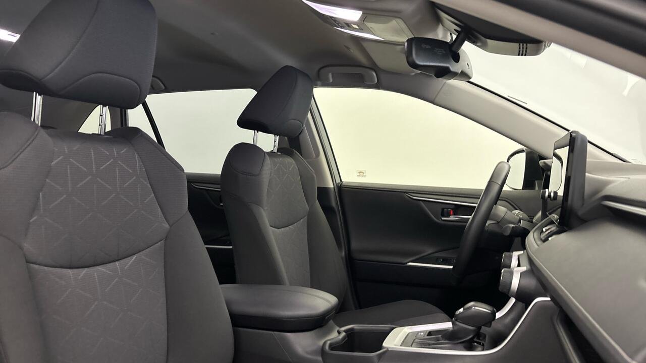 Toyota RAV 4 HYBRIDE 2WD DYNAMIC BUSINESS BEYOND ZERO - Image 16