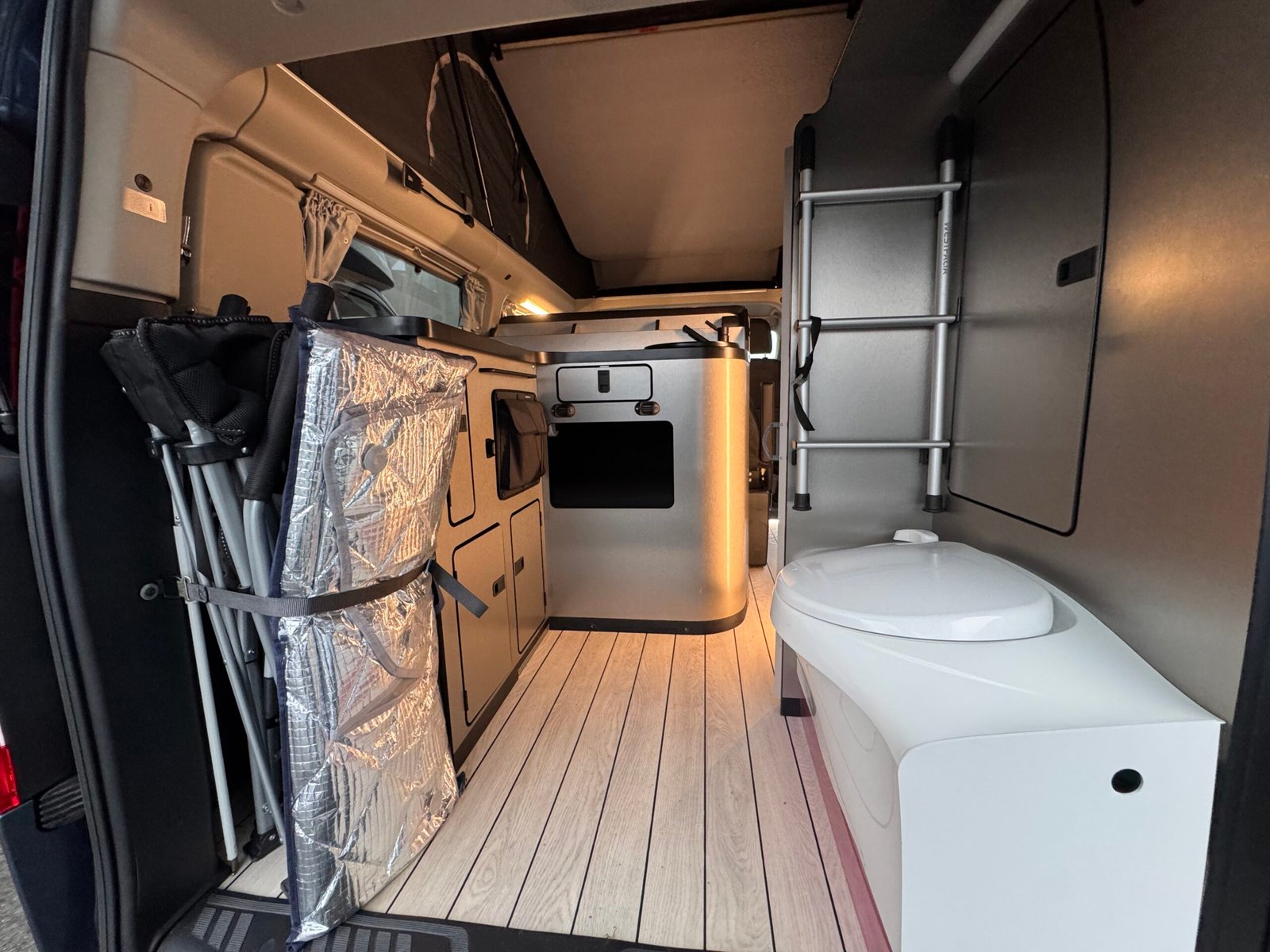 Ford Transit Custom  Nugget plus - Image 9