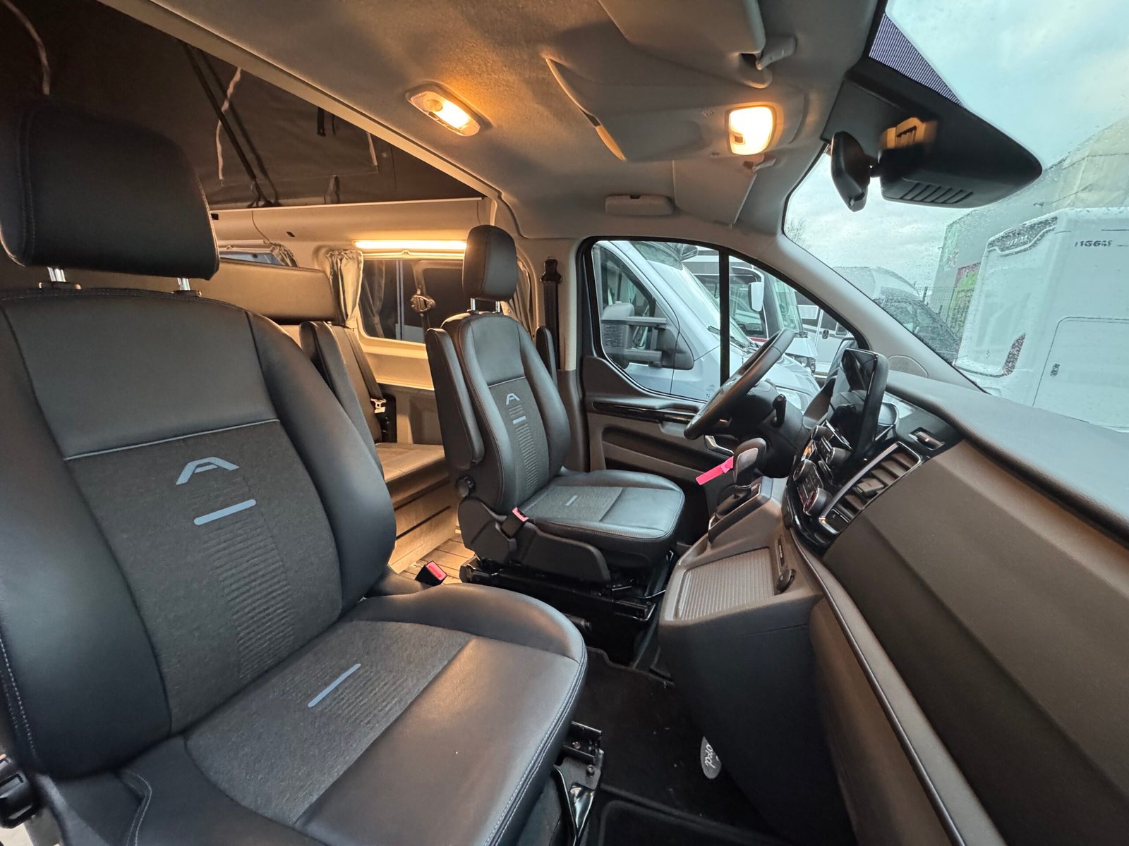 Ford Transit Custom  Nugget plus - Image 12