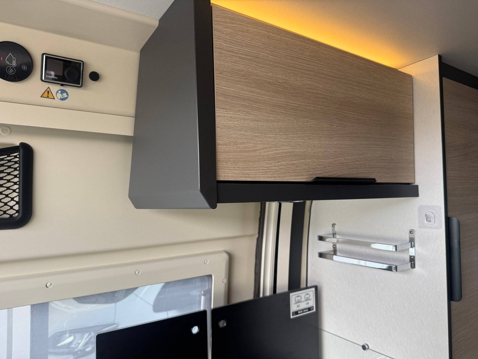 Peugeot BOXER 2,2L Dreamer D43 UP ADDICT  - Image 12