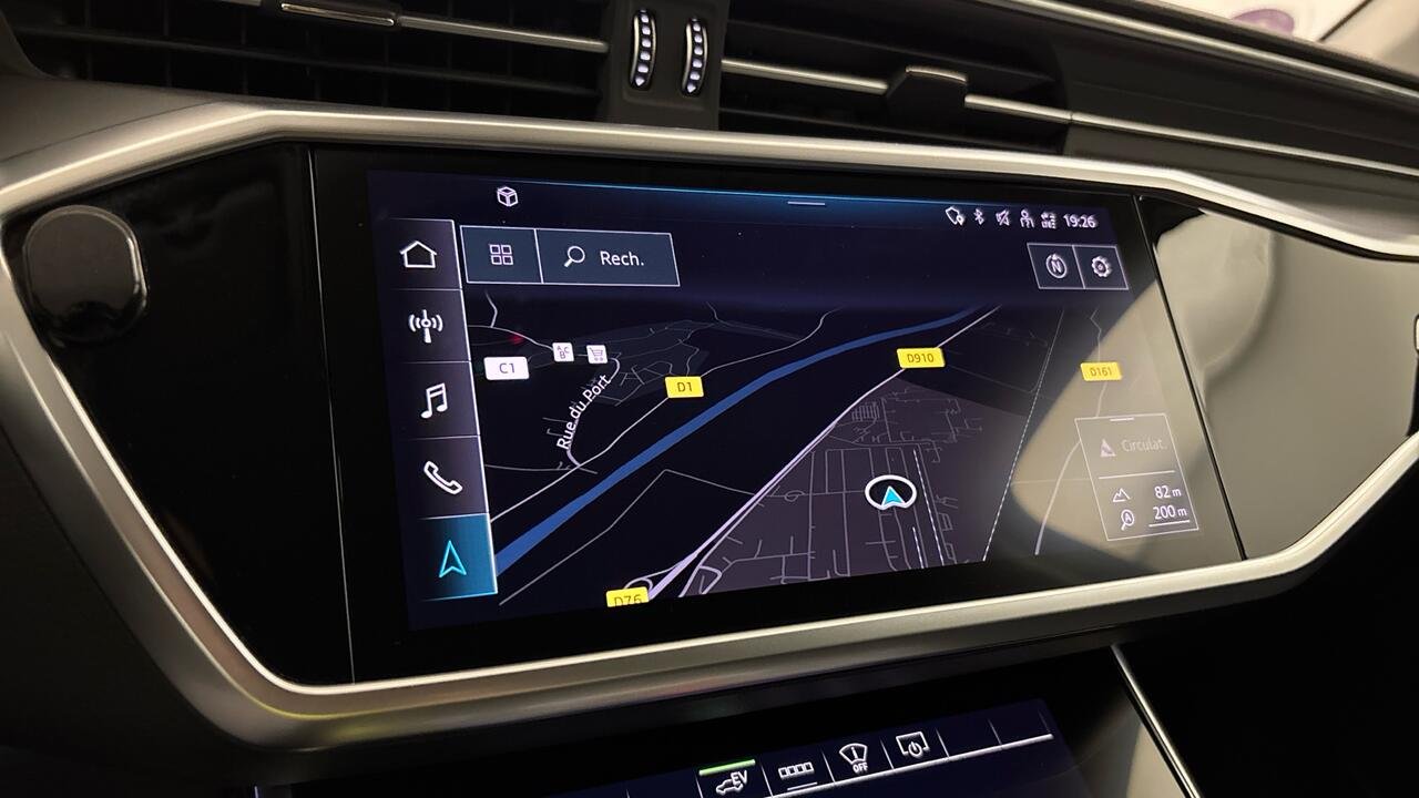 Audi A6 Business Executive 50 TFSI e quattro S tronic - Image 8