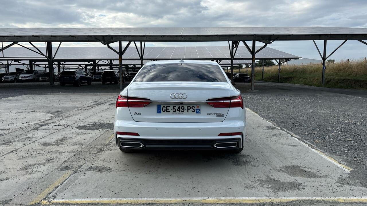 Audi A6 Business Executive 50 TFSI e quattro S tronic - Image 32