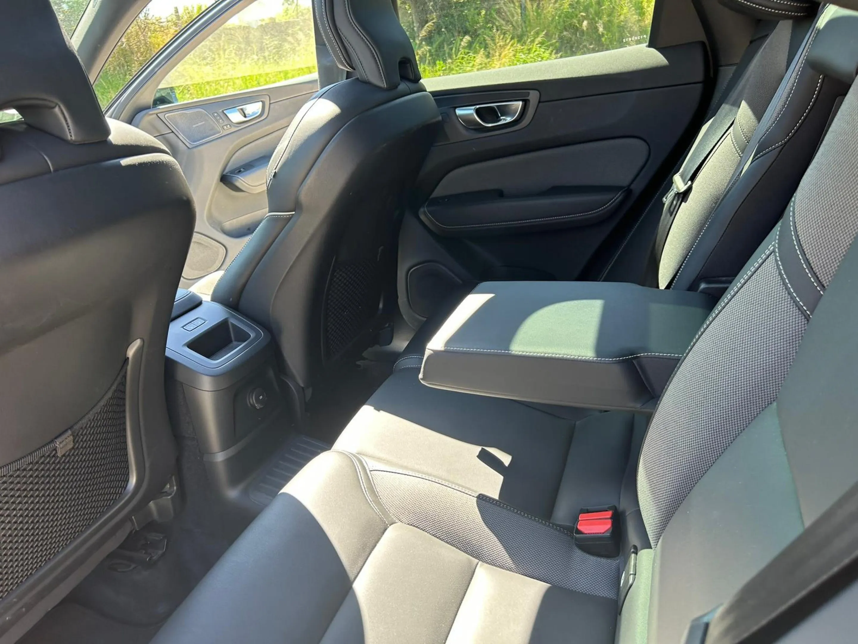 Volvo XC60 - Image 7