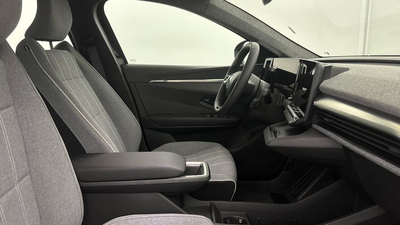 Renault Scenic E-Tech Electrique - Image 10