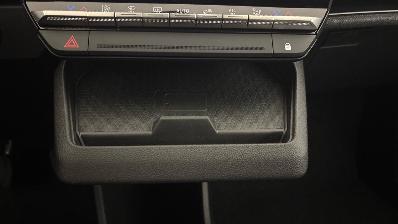 Renault Scenic E-Tech Electrique - Image 30