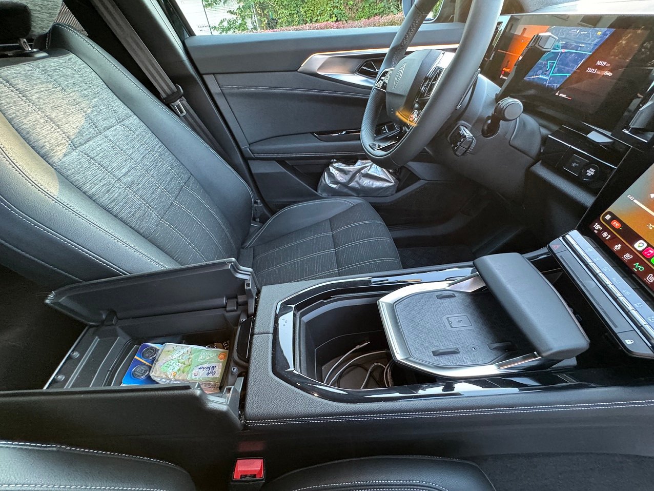 Renault  Austral Techno 1.3 TCe 160 EDC Mild Hybrid - Image 9