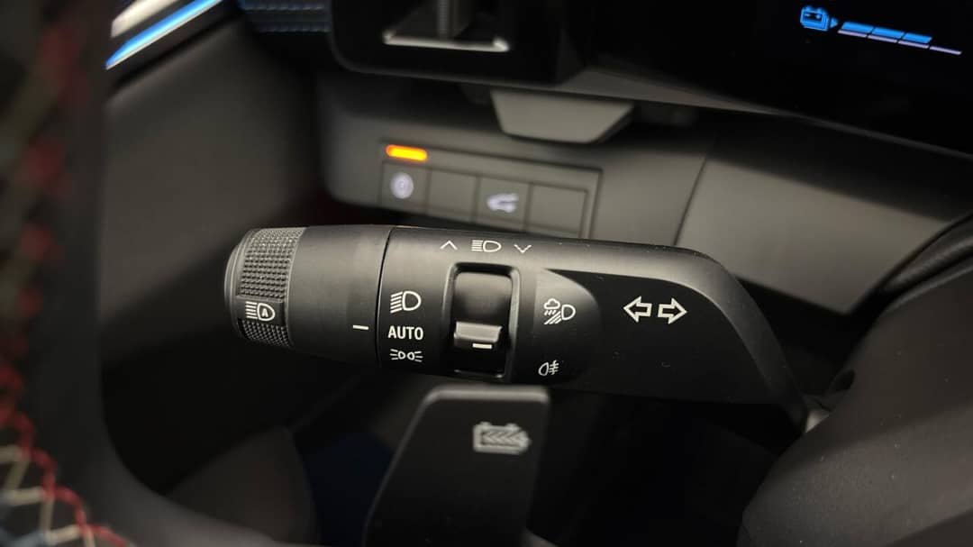 Renault Scenic  Electric Techno Esprit Alpine 220 Grande Autonomie 87kWh BVA - Image 4