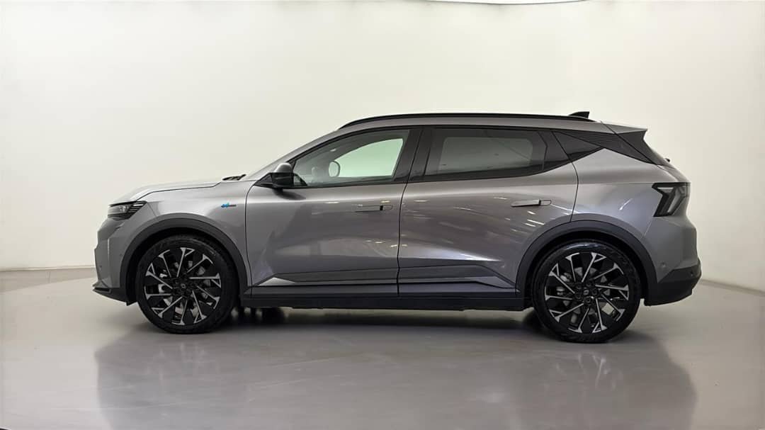 Renault Scenic  Electric Techno Esprit Alpine 220 Grande Autonomie 87kWh BVA - Image 12