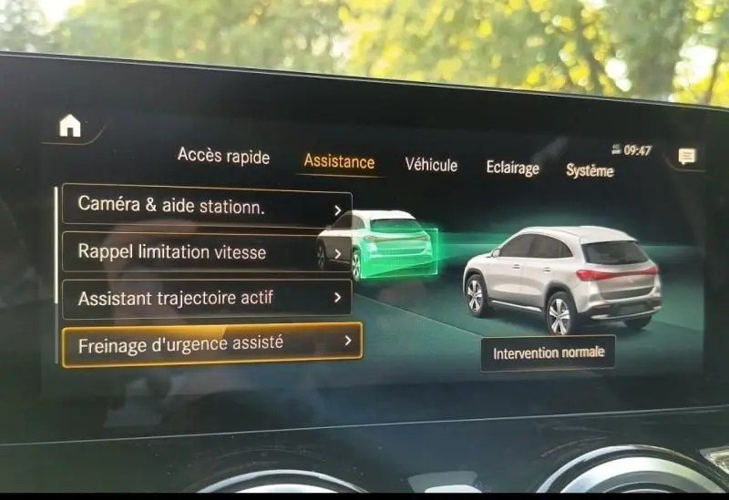 MERCEDES-BENZ EQA 250 - Image 6