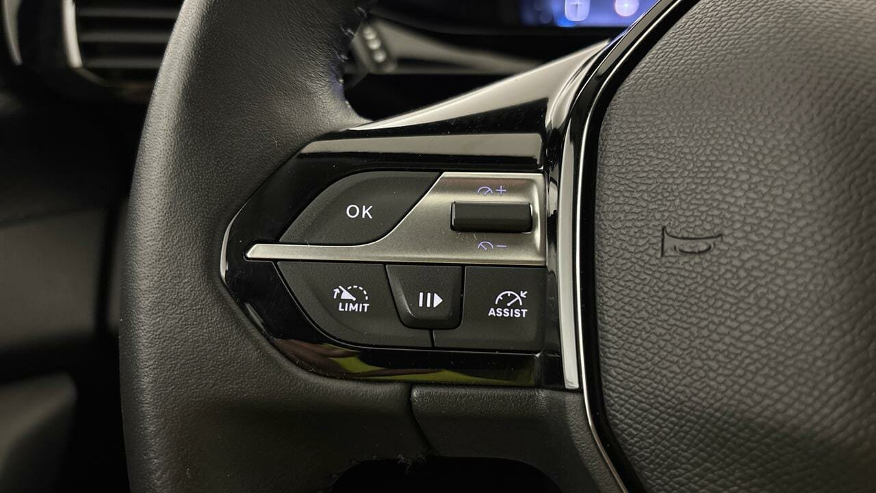 Peugeot 308 SW ACTIVE PACK 1.5 BLUE HDi 130 BVA8 - Image 15