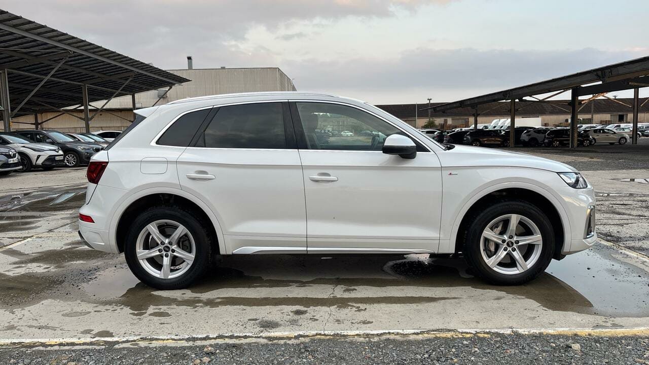 Audi Q5 50 TFSI e 299 QTT S TRONIC 7 S LINE - Image 5