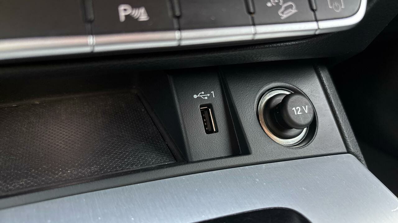 Audi Q5 50 TFSI e 299 QTT S TRONIC 7 S LINE - Image 19