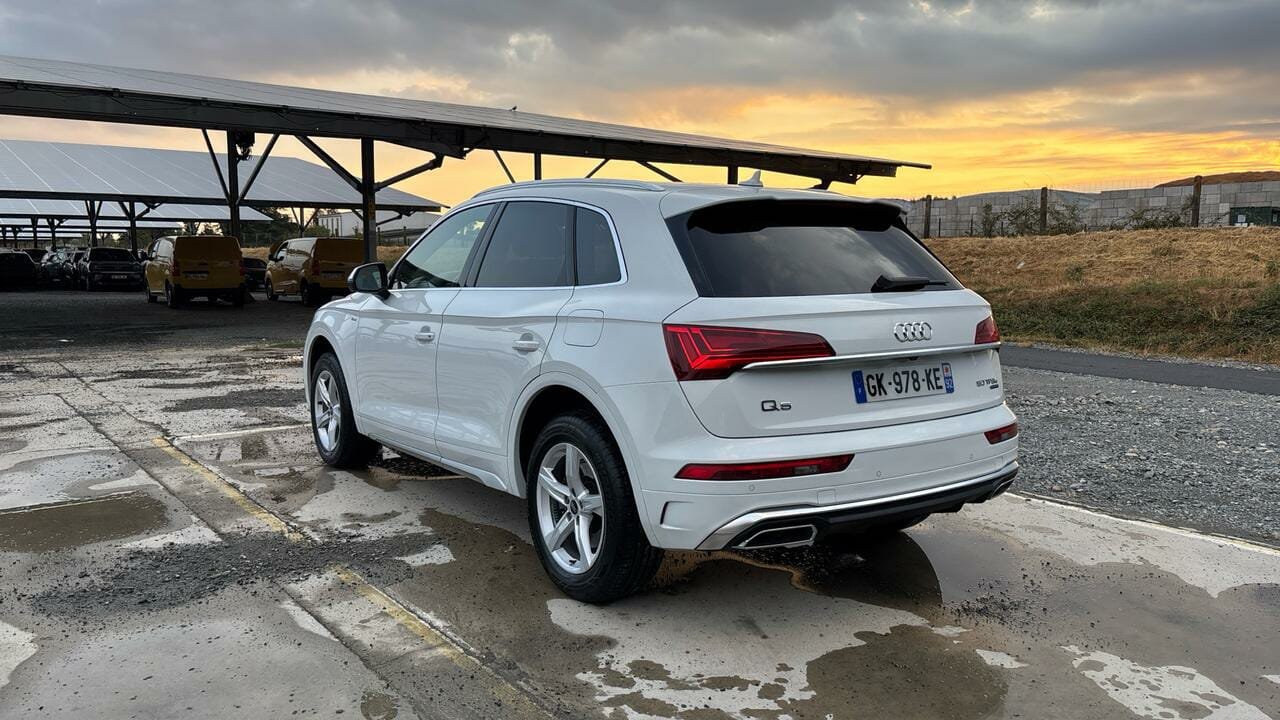 Audi Q5 50 TFSI e 299 QTT S TRONIC 7 S LINE - Image 31