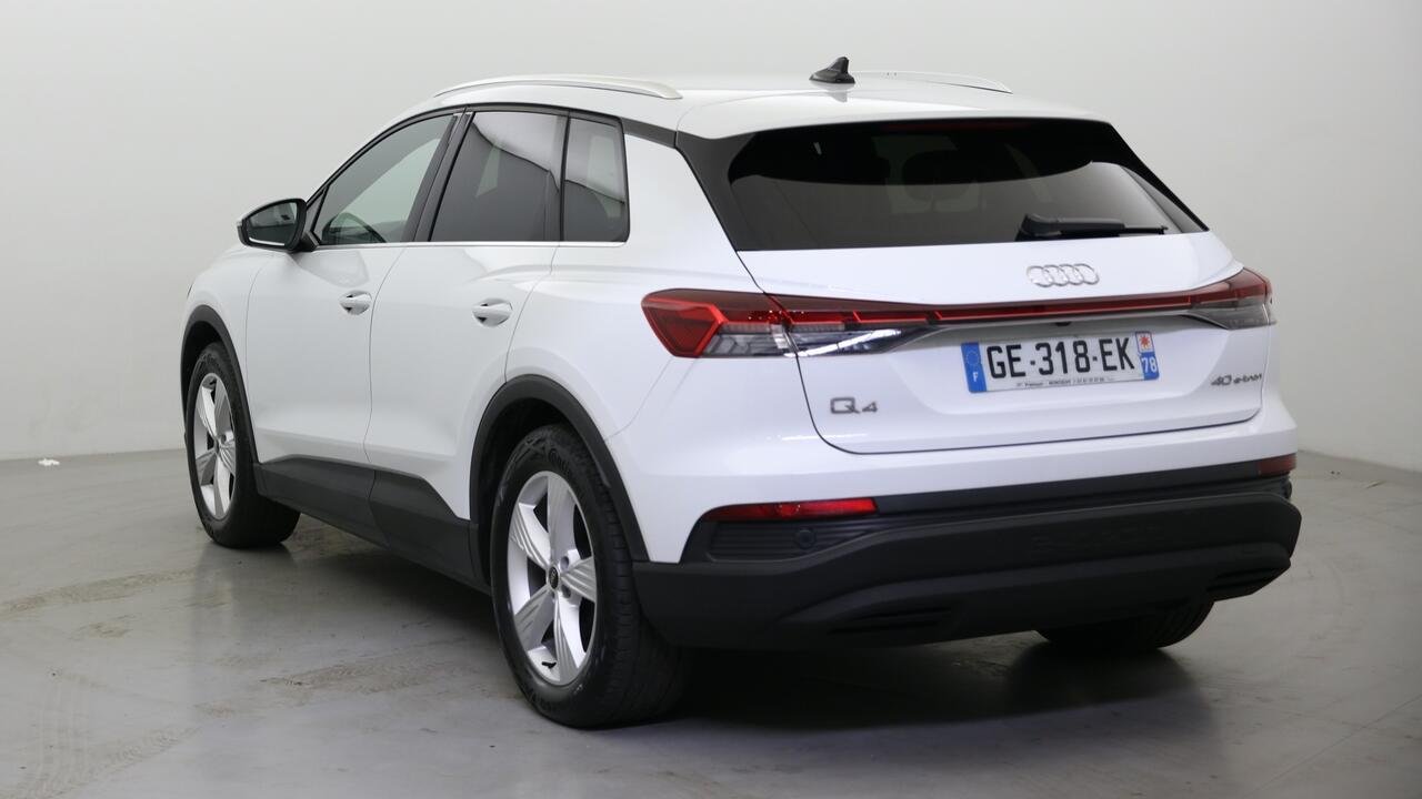 Audi Q4 Executive - Image 5